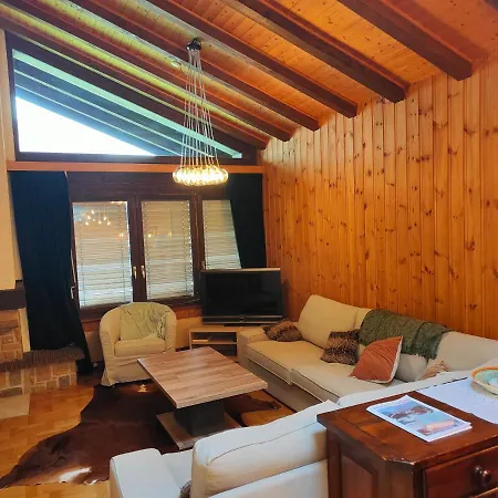 Haus Azurit Dachwohnung Nr.30 * Grachen