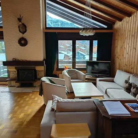 Haus Azurit Dachwohnung Nr.30 * Grachen